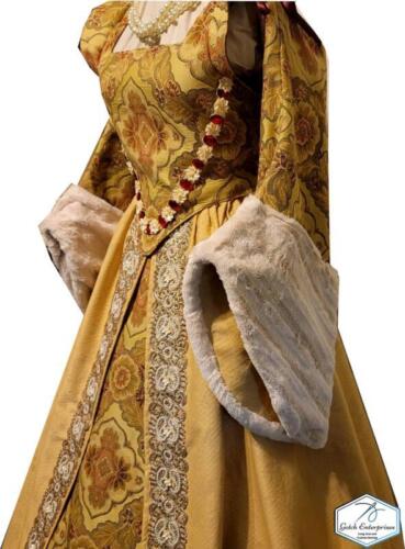 Peach, Cream and Maroon 2021 3